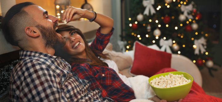 Com o fim de ano, plataformas de streaming estão repletas de filmes de Natal para reunir a família em sessões de cinema em casa