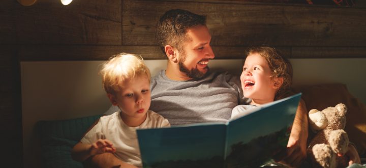 Neste Dia das Crianças, a H.Lar traz algumas sugestões de leitura para quem quer obter mais conhecimento sobre cada etapa da infância